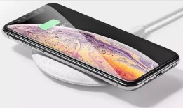 为 iPhone 进行无线快充会伤害手机电池吗？为什么手机续航会下降？快充对手机电池有伤害吗「为 iPhone 进行无线快充会伤害手机电池吗？为什么手机续航会下降？」